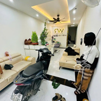 Bán Nhà Đường Trường Chinh Ngõ Thông Rộng - Ô Tô Đỗ Cửa - Kinh Doanh Sầm Uất. Liên Hệ: 0915349786