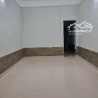 Cho Thuê Nhà Riêng Ngõ 204 Hồng Hà Gồm 4 Phòng Ngủ