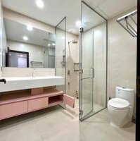 Cho thuê biệt thự Nam Thông Hầm, trệt, 2 lầu, sân vườn tại Phú Mỹ Hưng, Quận 7, Tp.HCM