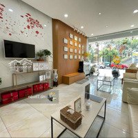 Hot! Bán Nhà Mặt Phố Đẹp, 60M2, 6 Tầng Lầu, Đường Nguyễn Đình Chiểu 2 Chiều, Q1, 35 Tỷ