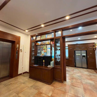 Chính Chủ Bán Căn Biệt Thự Vườn Đào- Tây Hồ -230M -6 Tầng -Mt15- 130 Tỷ( Tặng Nội Thất)