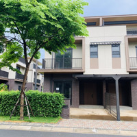 Bán Biệt Thự 9,9 Tỷ, 184,5M2 Tại Izumi City, Giá Ưu Đãi Hot!