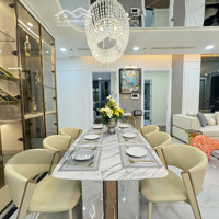 Chủ Cho Thuê Gấp Căn Hùng Vương Plaza, Quận 5, 130M2, 3 Phòng Ngủ Nhà Đẹp, Giá 19 Triệu/Th. Liên Hệ: 0939.125.171