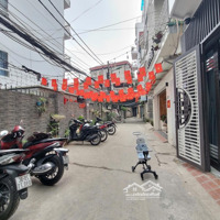 Bán Nhà 47M2, 6 Tầng Thang Máy, Gara, Ô Tô Tránh, Phố Nguyễn Văn Huyên, Cầu Giấy, Giá Bán 19.5 Tỷ