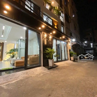 Bán Nhà Đẹp Lạc Long Quân - 56M2 X 7T Thang Máy Gara Ô Tô - Vài Bước Ra Phố - Hướng Tn
