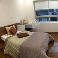 Bán Gấp Căn Hộ 3 Phòng Ngủ 130.4M2, Giá Bán 7.3 Tỷ, Full Nội Thất Đẹp Chỉ Việc Ở, Capital Garden