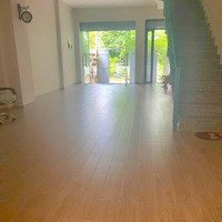 Nhà Bè, Bán Nhà Hoàn Thiện Rất Đẹp, Sổ Hồng Riêng Kdc Star Village
