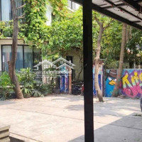 Cho Thuê Villa Sân Vườn Đường Điện Biên Phủ Dtsd 400M2! Ngay Trường Đại Học Uef, Quận Bình Thạnh