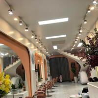 BÁN GẤP NHÀ LÔ GÓC VIP TRƯỜNG THI – KINH DOANH CỰC TỐT