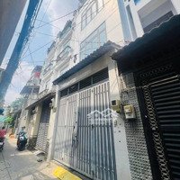 Nhà Bến Vân Đồn Q4- 3 Lầu Đúc- 24M2 - Hẻm 1 Xẹt - Chỉ 4 Tỷ Nhỉnh