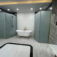 Nhà mới 5 Tầng, (4.5x16m). Đ. Hoàng Văn Thụ, Phường 4, trước Lăng Cha Cả.