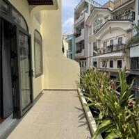 Nhà mới 5 Tầng, (4.5x16m). Đ. Hoàng Văn Thụ, Phường 4, trước Lăng Cha Cả.