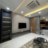 Nhà mới 5 Tầng, (4.5x16m). Đ. Hoàng Văn Thụ, Phường 4, trước Lăng Cha Cả.