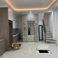 Ngõ Một Nhà Ra Phố Trường Chinh, Đống Đa, 7 Tầng, Thang Máy 31M X 7 Tầng Xmặt Tiền4,7M, Gia 9,5 Tỷ