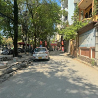 Bán Nhà Ngõ Ô Tô Tránh Phố Trần Duy Hưng, Diện Tích: 125M X Mặt Tiền 8,2M, View Hồ Đầu Tư Xây Vp
