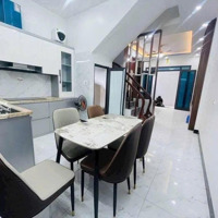 Bán Nhà Phố Hoàng Mai Ngõ Thông 3 Gác Đỗ Cửa