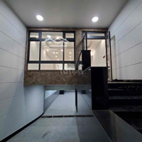 Mới 100% Nhà Hoàn Thiện Full Máy Lạnh 5X21M,Hầm+4 Lầu, Rèm, Ngay Công Viên Hồ Bơi Vạn Phúc City