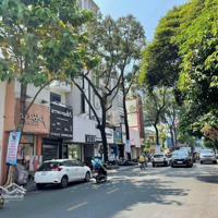 Bán Nhà Mặt Tiền Đường Đinh Tiên Hoàng, P.tân Định, Quận 1.Diện Tích4.5X23,5M 5 Lầu, 36,5 Tỷ