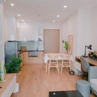 Chính Chủ Tôi Cần Bán Căn 1 Ngủ +1 - Đông Nam - Giá Tốt Nhất 2,4 Tỷ Có Thương Lượng