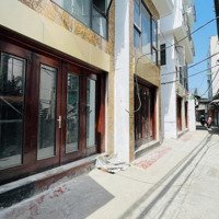 Bán Nhà Phú Diễn 5 Tầng Thang Máy Mới Đẹp