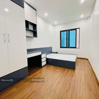 Bán Nhà Nguyên Căn Phố Đại Từ Diện Tích 45M2 Giá Chỉ Nhỉnh 6 Tỷ- Giá Đầu Tư Lô Góc Cực Thoáng.