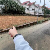 bán hơn 70m đất sổ đỏ xã Tiến Xuân ngay cổng trường đại học Quốc Gia