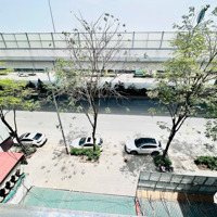 Bán Đất Mặt Phố Phạm Văn Đồng - 179M2 - Kinh Doanh - Xây Căn Hộ Và Văn Phòng Cho Thuê - 32 Tỷ