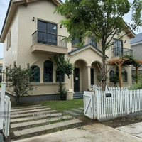 Kẹt Tiền Bán Cắt Lỗ Sâu Biệt Thự Song Lập 8X20 Hướng Đông Nam Nằm Gần Hồ Bơi Giá Chỉ 4.4 Tỷ Rất Rẻ