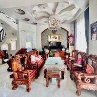 Bán nhà mặt tiền Nguyễn Trung Trực 1 trệt 1 lầu phường An Bình gần Phan Thị Ràng