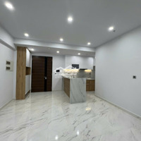 Bán Gấp Chcc Midtown Phú Mỹ Hưng 91M2 Giá Chỉ 7.9 Tỷ Liên Hệ: 0779175862