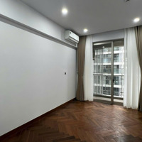 Bán Gấp Chcc Midtown Phú Mỹ Hưng 91M2 Giá Chỉ 7.9 Tỷ Liên Hệ: 0779175862