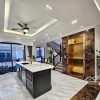 Phố Đi Bộ Royal Vạn Phúc City Là Một Điểm Đến Nổi Bật Tại Tp. Thủ Đức, Tp.hcm