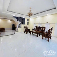 Cho Thuê Nhà 1 Trệt 2 Lầu Sân Thượng 5 Phòng Ngủ 6X15M, Hẻm Xe Hơi Huỳnh Tấn Phát Quận 7