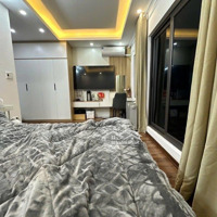 Chỉ Hơn 7 Tỷ Có Ngay Nhà Mới Đẹp Phố Cầu Giấy: 38M2, Mặt Tiền Rộng 5M, Full Nội Thất, Sổ Đẹp