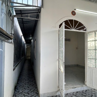 Bán Nhà Giá Rẻ Gần Võ Nguyên Giáp & Đường D30. Nhà Cấp 4 Còn Tốt. Diện Tích: 96,8M2. Giá Đầu Tư Chỉ 1,65Tỷ