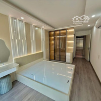 Nhà Đẹp Mới Tinh - Gần Ngọc Hà - Tt Ba Đình - 3 Nhà Ra Phố - Ngõ Trước Nhà Rộng 4M - Thang Máy Xịn
