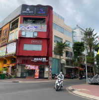 Hot! Nhà Phố Quận 7 - Dòng Tiền Hơn 1 Tỷ/Năm - Kinh Doanh Cực Đỉnh - Giá Chỉ 35 Tỷ