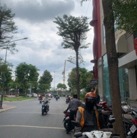 Hot! Nhà Phố Quận 7 - Dòng Tiền Hơn 1 Tỷ/Năm - Kinh Doanh Cực Đỉnh - Giá Chỉ 35 Tỷ