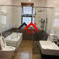 Cho Thuê Biệt Thự Sang Trọng Tại Phường Hòa Phú, TDM – 520m², Giá 45 Triệu Liên hệ: Chothuexuongmiennam.com - 0366632092