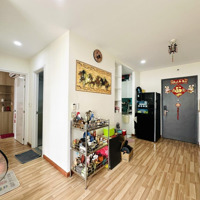 Cho Thuê Diamond Riverside - Nhà Đẹp 2 Phòng Ngủ 2 Vệ Sinh Đủ Nội Thất, 73M2, Ban Công, Thoáng Mát