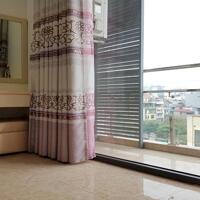 Cho thuê căn hộ tại Trịnh Công Sơn, Tây Hồ, rộng 50m2, 1PN, đủ đồ, có ban công