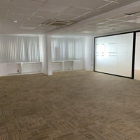 Cho Thuê Văn Phòng Đường Lý Thường Kiệt, Quận 10.Diện Tích130M2 (Cắt 60M2) Giá Chỉ 250K/M2/Tháng