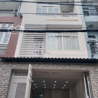 Không Gian Sống Đẳng Cấp Tại Bùi Đình Túy - Nhà 4 Tầng Full Nội Thất Có Gara Đậu Porsche Tại Nhà.