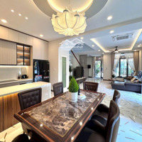 Chính Chủ Bán Biệt Thự Vườn Góc Công Viên