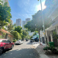 Chủ Đinh Cư Bán Nhà Phố Kdc Himlam Quận 7 Dt: 5X20M Sh + Full Nội Thất Cc Gb: 29 Tỷ Liên Hệ: 0908935765
