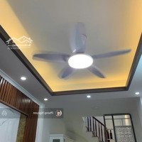 Bán Gấp Nhà Ccmn Tại Cổ Nhuế 2, Btl, 6 Tầng, 36M2, 4 Phòng Ngủto, 4 Vệ Sinh Giá Ưu Đãi Chỉ 5,X Tỷ (X Cấp 2)