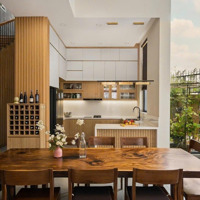 Cần Bán Biệt Thự Kdc T30 -Mặt Tiềnđường Phạm Hùng - Gía 20 Tỷ - Liên Hệ: 0906694546