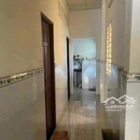 Chú Sơn Kẹt Tiền Bán Gấp Nhà 1T1L Ngay Chợ Hưng Long-Bình Chánh Cho Thuê 17 Triệu/Th Có Sổ Hồng Riêng