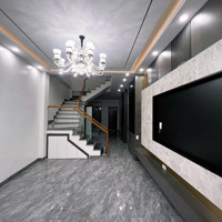 Bán Nhà Riêng Tại Hồ Sen, Giá Tốt 4,7 Tỷ, Diện Tích 240M2, 5 Phòng Ngủ 4Wc