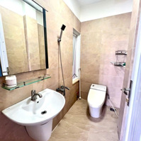 Cho Thuê Cc Mini Đẹp Xuất Sắc Tại Đường Cách Mạng Tháng Tám, Quận 3, 5,5 Triệu, 25M2